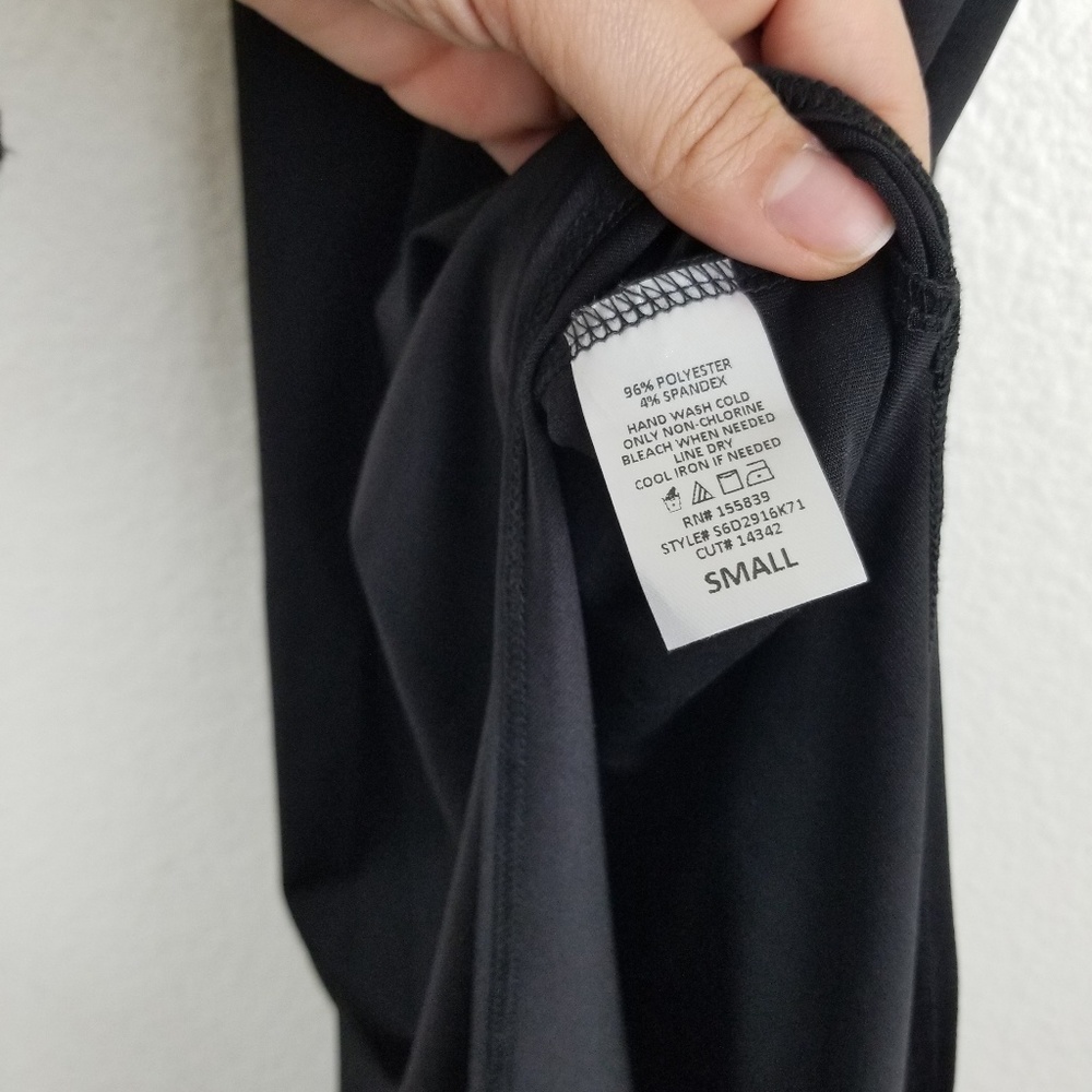 OLIA Surplice Cross Back Maxi Dress Black Small - Picture 5 of 5